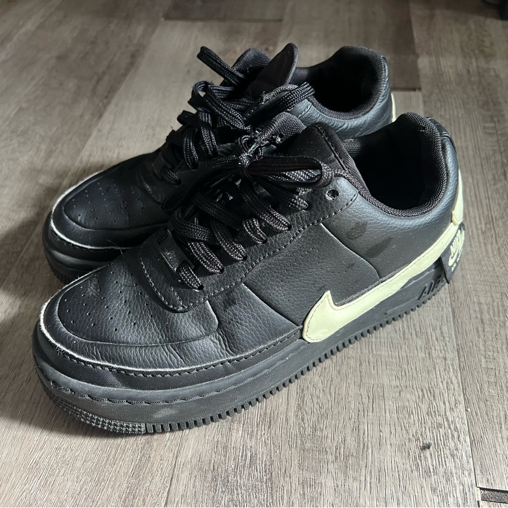 2019 Wmns Air Force 1 Jester XX 'Black Barely Volt'